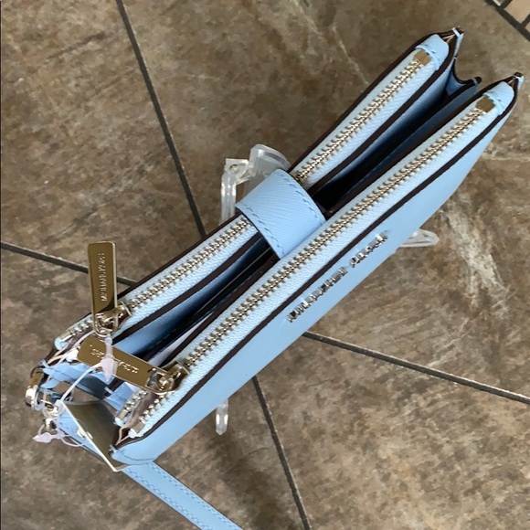 MICHAEL KORS LG DOUBLE ZIP WRISTLET Vista Blue - Picture 16 of 16